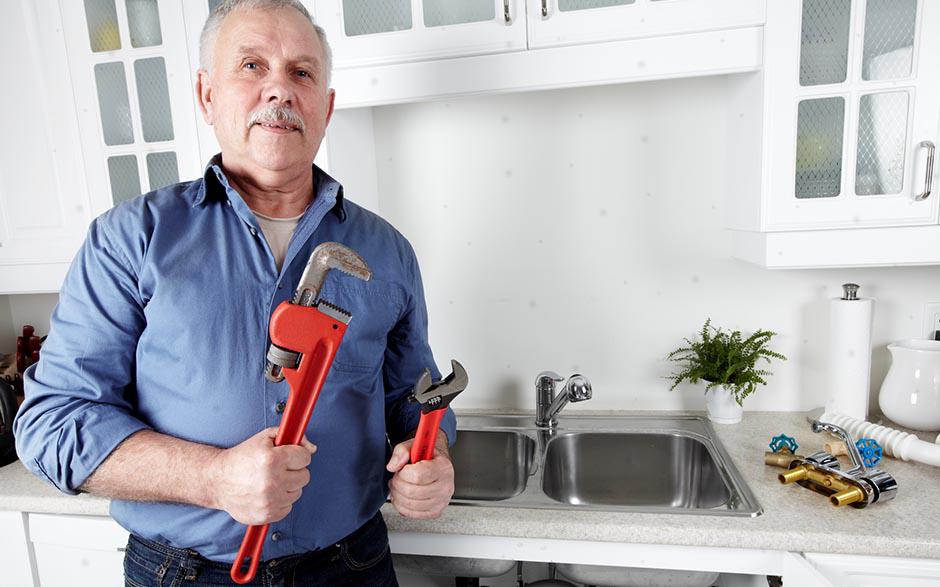 cherche plombier pas cher Suresnes